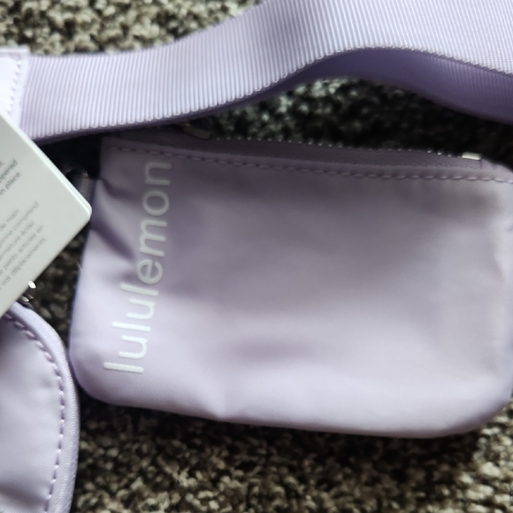 Lululemon Lilac Belt Bag - Picture 3 of 7